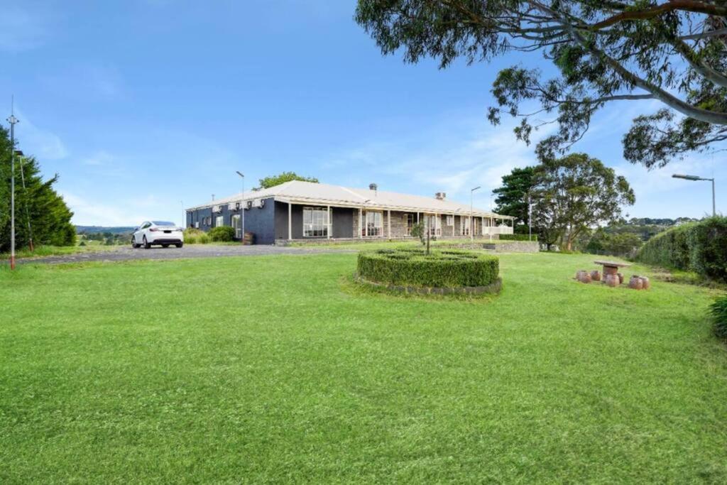 Narre Warren Farm Farm 20 People Villa Belgrave South Buitenkant foto